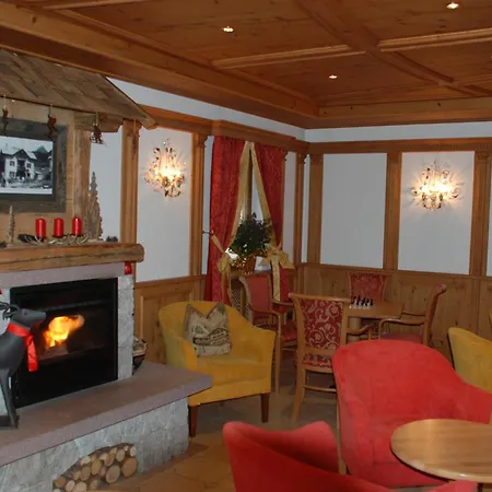 Hotell Flora